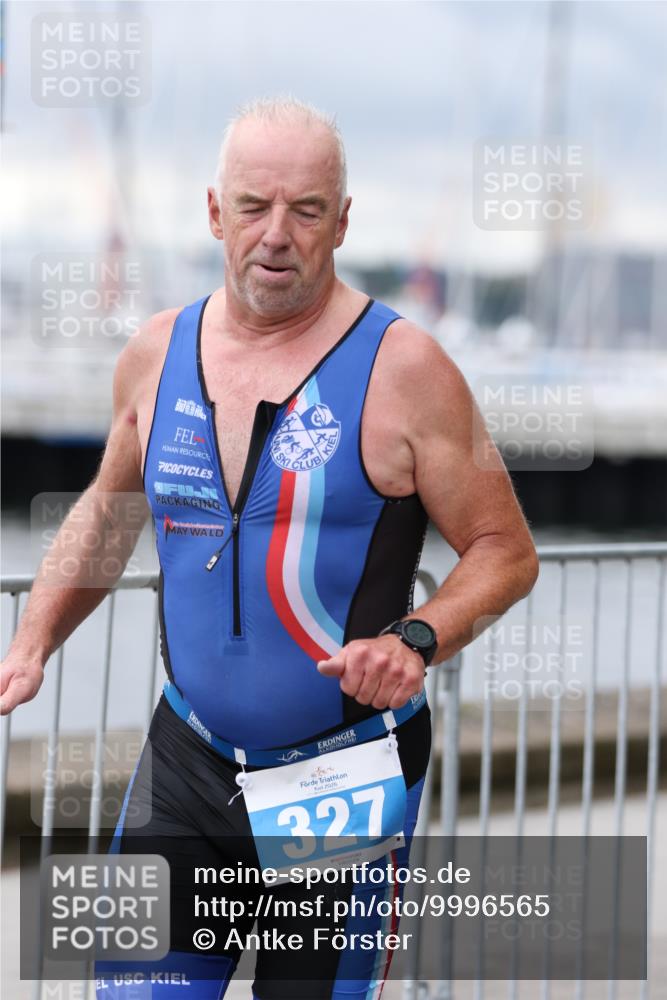 16.08.2026 - KN Förde Triathlon 2026 Antke Förster http://msf.ph/oto/9996565 16.08.2026 11:55:12 Laufen  meine-sportfotos.de