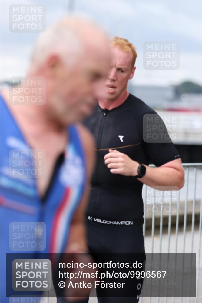16.08.2026 - KN Förde Triathlon 2026 Antke Förster http://msf.ph/oto/9996567 16.08.2026 11:55:14 Laufen  meine-sportfotos.de