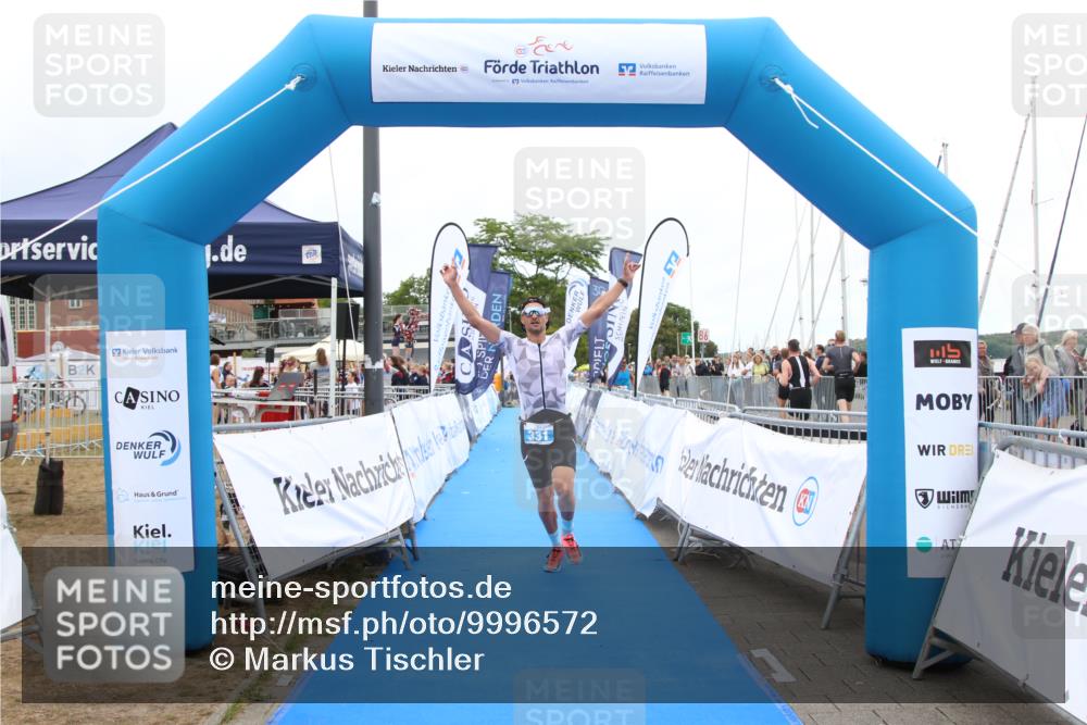 16.08.2026 - KN Förde Triathlon 2026 Markus Tischler http://msf.ph/oto/9996572 16.08.2026 11:58:52 Ziel 321, 331, 321, 331 meine-sportfotos.de