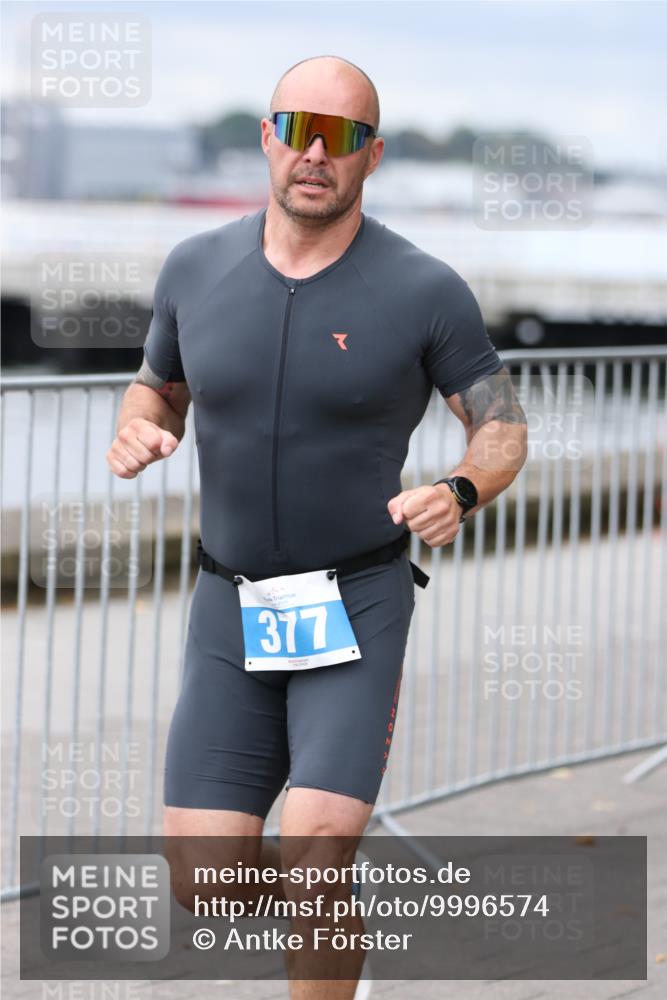 16.08.2026 - KN Förde Triathlon 2026 Antke Förster http://msf.ph/oto/9996574 16.08.2026 11:55:24 Laufen  meine-sportfotos.de