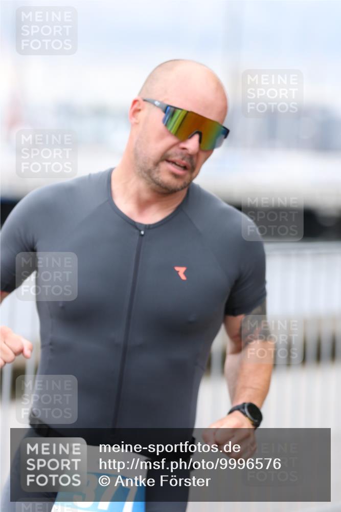 16.08.2026 - KN Förde Triathlon 2026 Antke Förster http://msf.ph/oto/9996576 16.08.2026 11:55:25 Laufen  meine-sportfotos.de