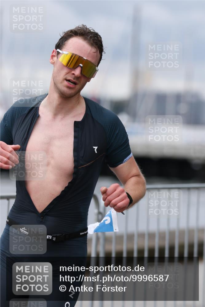 16.08.2026 - KN Förde Triathlon 2026 Antke Förster http://msf.ph/oto/9996587 16.08.2026 11:55:35 Laufen  meine-sportfotos.de