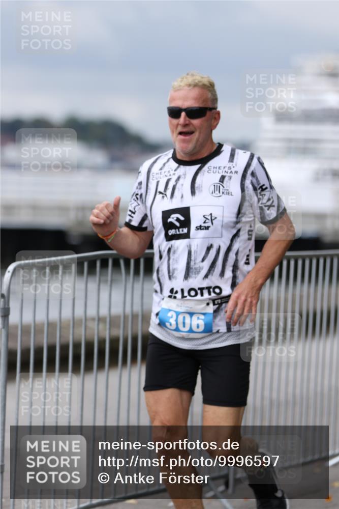 16.08.2026 - KN Förde Triathlon 2026 Antke Förster http://msf.ph/oto/9996597 16.08.2026 11:55:48 Laufen  meine-sportfotos.de