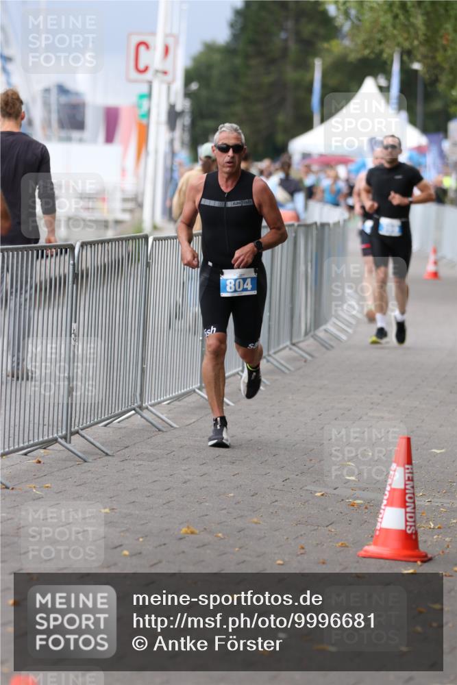 16.08.2026 - KN Förde Triathlon 2026 Antke Förster http://msf.ph/oto/9996681 16.08.2026 11:57:06 Laufen  meine-sportfotos.de