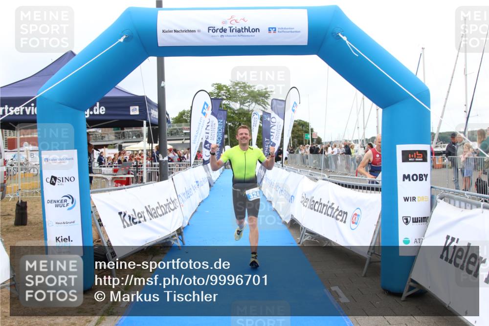 16.08.2026 - KN Förde Triathlon 2026 Markus Tischler http://msf.ph/oto/9996701 16.08.2026 11:59:47 Ziel 324, 324 meine-sportfotos.de