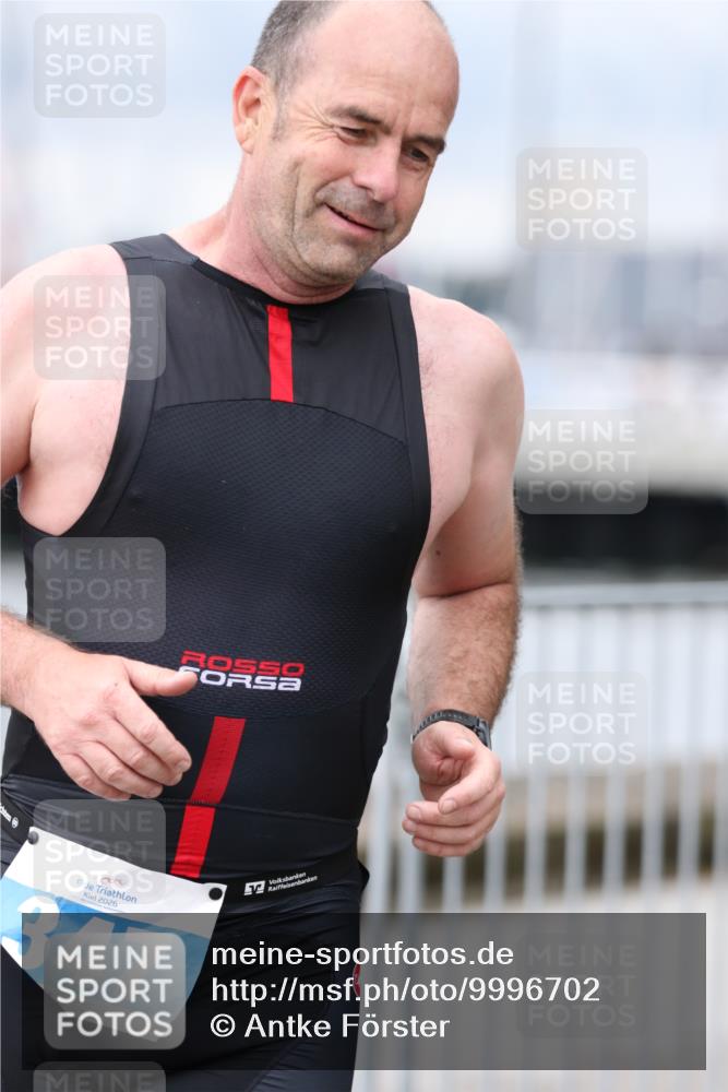 16.08.2026 - KN Förde Triathlon 2026 Antke Förster http://msf.ph/oto/9996702 16.08.2026 11:57:20 Laufen  meine-sportfotos.de