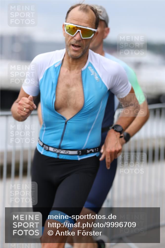 16.08.2026 - KN Förde Triathlon 2026 Antke Förster http://msf.ph/oto/9996709 16.08.2026 11:57:30 Laufen  meine-sportfotos.de