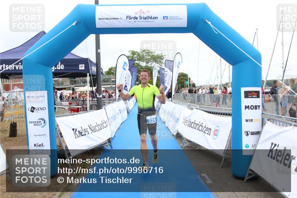 16.08.2026 - KN Förde Triathlon 2026 Markus Tischler http://msf.ph/oto/9996716 16.08.2026 11:59:48 Ziel 324, 324 meine-sportfotos.de