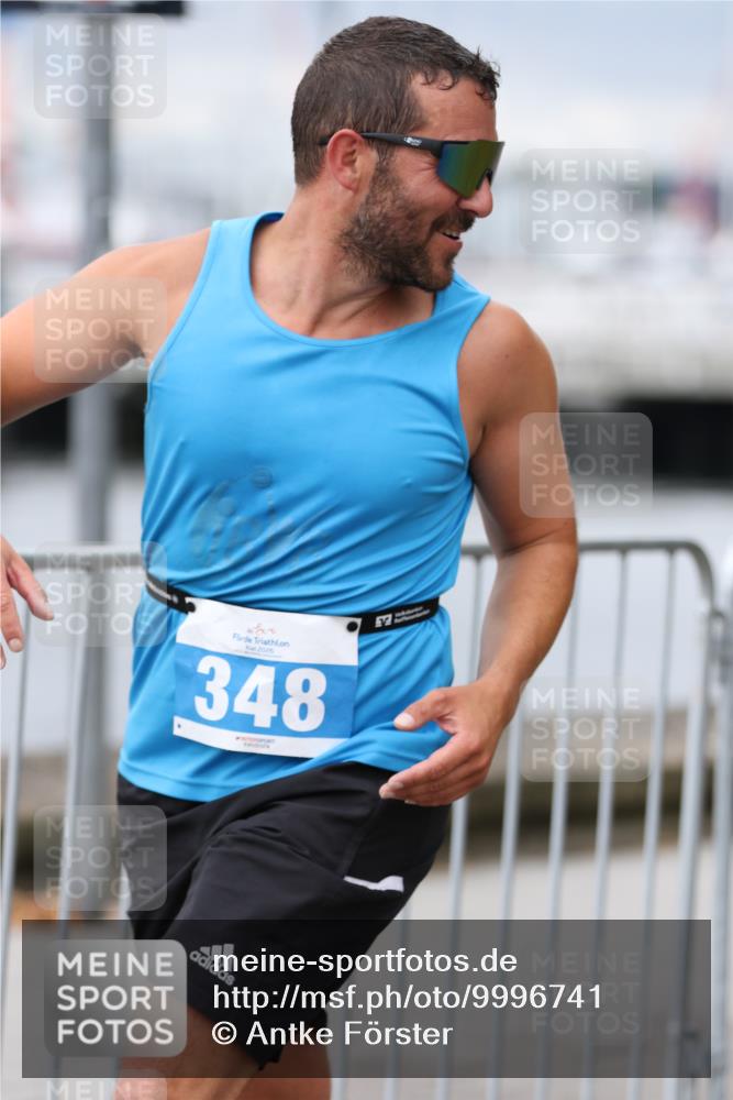 16.08.2026 - KN Förde Triathlon 2026 Antke Förster http://msf.ph/oto/9996741 16.08.2026 11:57:55 Laufen  meine-sportfotos.de