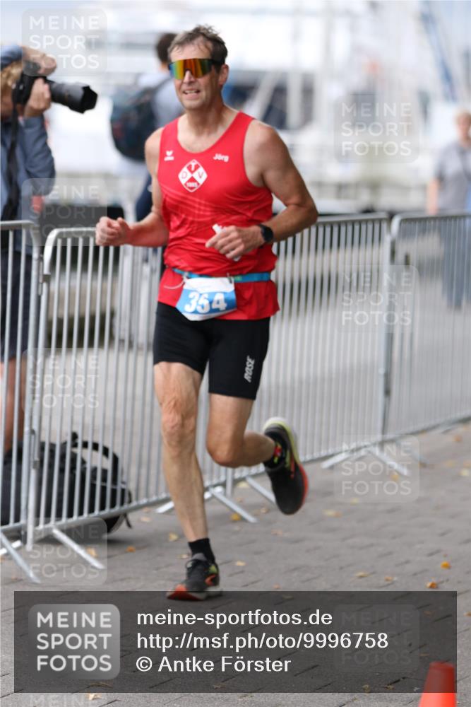 16.08.2026 - KN Förde Triathlon 2026 Antke Förster http://msf.ph/oto/9996758 16.08.2026 11:58:12 Laufen  meine-sportfotos.de