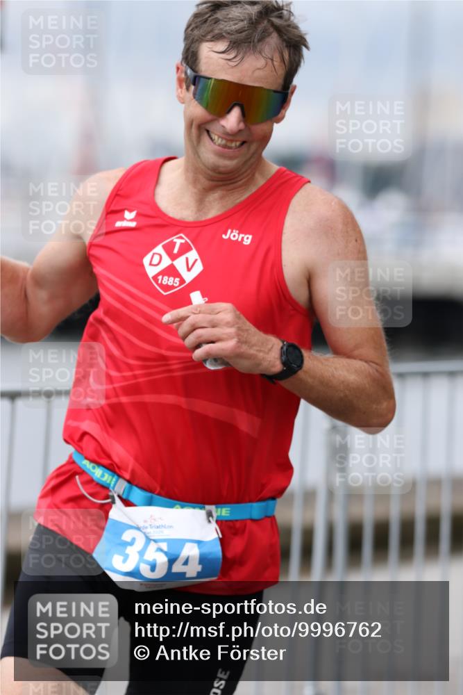 16.08.2026 - KN Förde Triathlon 2026 Antke Förster http://msf.ph/oto/9996762 16.08.2026 11:58:14 Laufen  meine-sportfotos.de