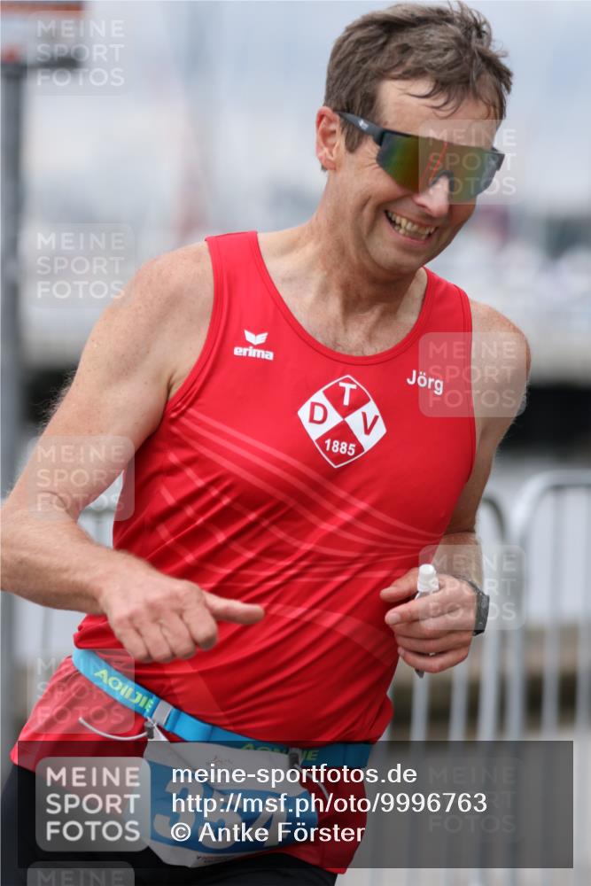 16.08.2026 - KN Förde Triathlon 2026 Antke Förster http://msf.ph/oto/9996763 16.08.2026 11:58:14 Laufen  meine-sportfotos.de