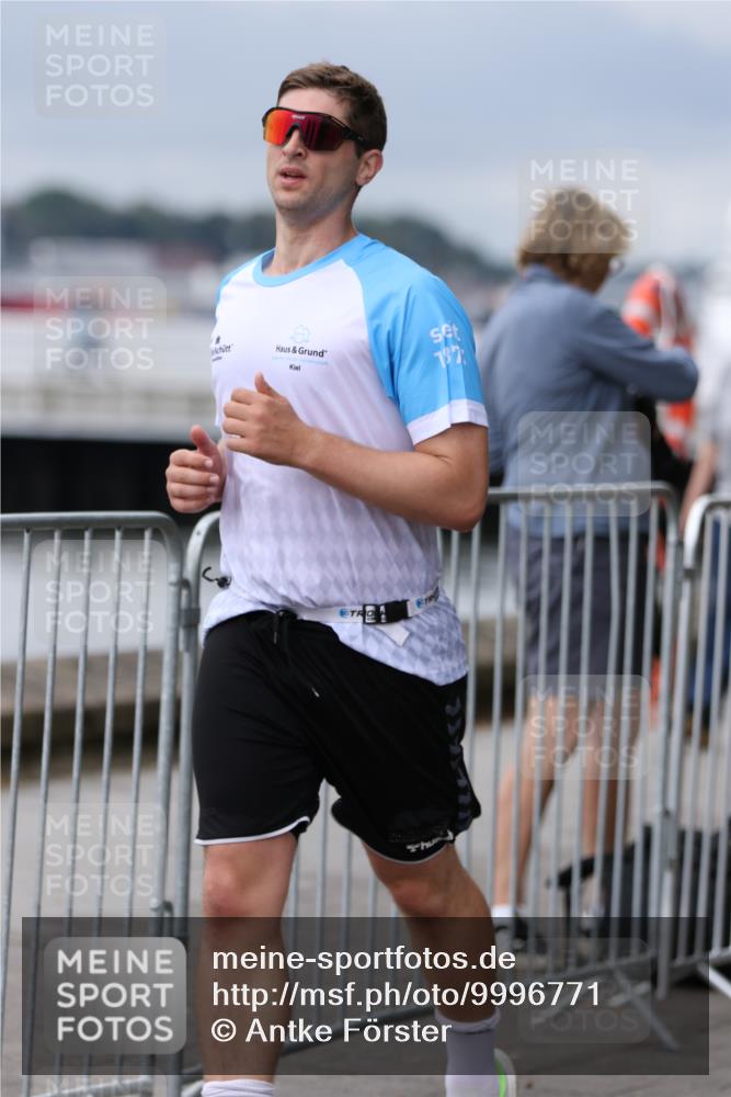 16.08.2026 - KN Förde Triathlon 2026 Antke Förster http://msf.ph/oto/9996771 16.08.2026 11:58:22 Laufen  meine-sportfotos.de