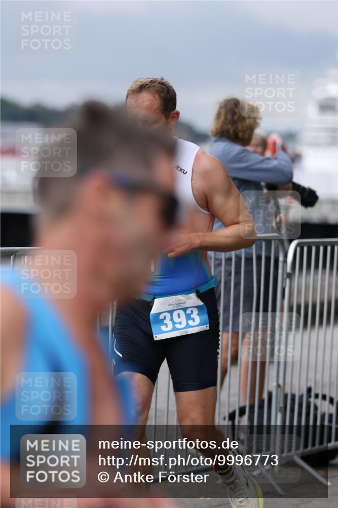 16.08.2026 - KN Förde Triathlon 2026 Antke Förster http://msf.ph/oto/9996773 16.08.2026 11:58:23 Laufen  meine-sportfotos.de