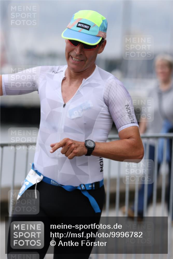 16.08.2026 - KN Förde Triathlon 2026 Antke Förster http://msf.ph/oto/9996782 16.08.2026 11:58:28 Laufen  meine-sportfotos.de