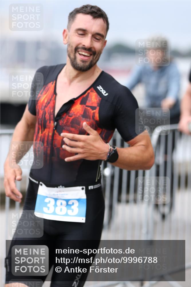 16.08.2026 - KN Förde Triathlon 2026 Antke Förster http://msf.ph/oto/9996788 16.08.2026 11:58:33 Laufen  meine-sportfotos.de