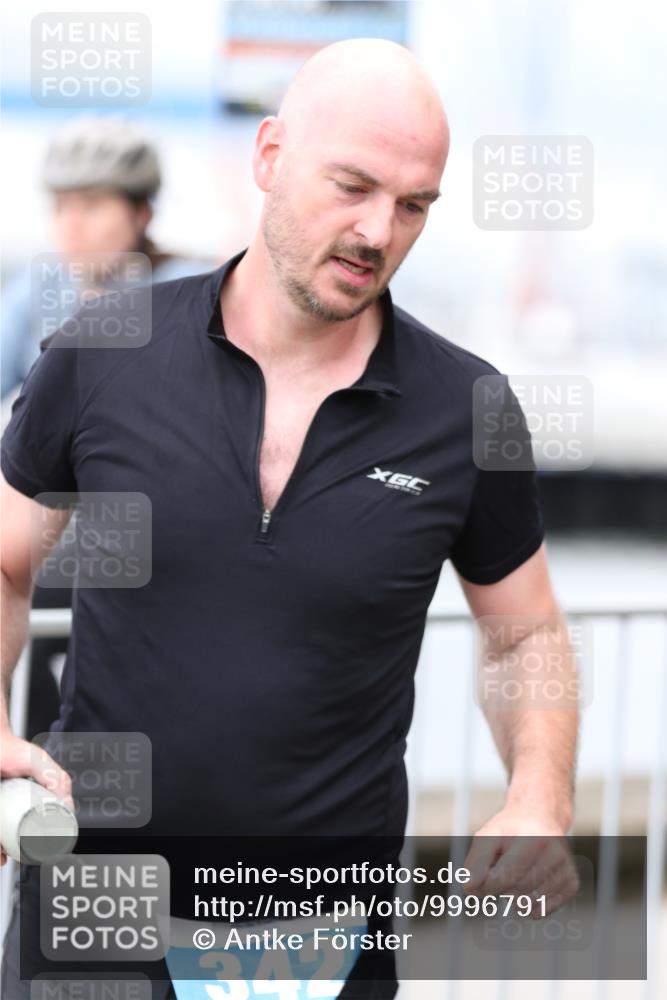 16.08.2026 - KN Förde Triathlon 2026 Antke Förster http://msf.ph/oto/9996791 16.08.2026 11:58:35 Laufen  meine-sportfotos.de