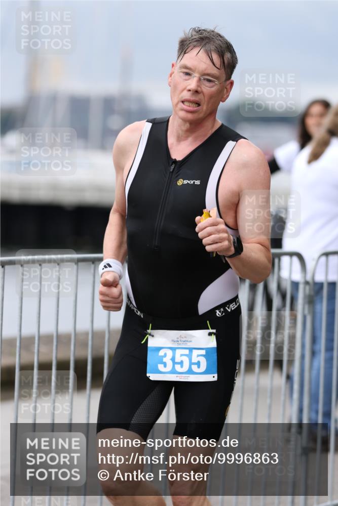16.08.2026 - KN Förde Triathlon 2026 Antke Förster http://msf.ph/oto/9996863 16.08.2026 11:59:49 Laufen  meine-sportfotos.de