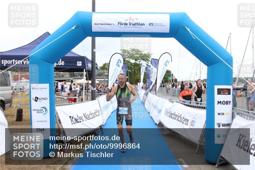 16.08.2026 - KN Förde Triathlon 2026 Markus Tischler http://msf.ph/oto/9996864 16.08.2026 12:00:50 Ziel 305, 305 meine-sportfotos.de