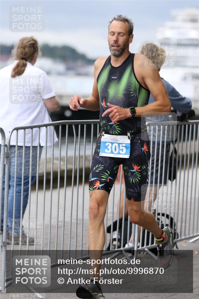 16.08.2026 - KN Förde Triathlon 2026 Antke Förster http://msf.ph/oto/9996870 16.08.2026 11:59:54 Laufen  meine-sportfotos.de