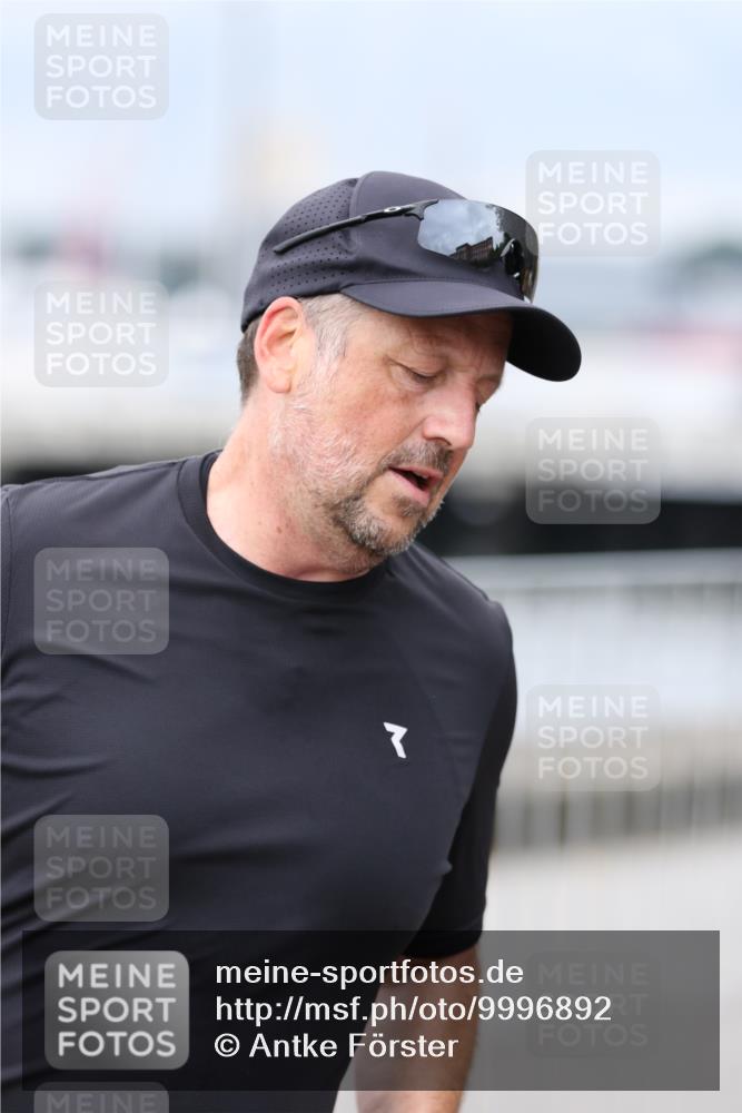 16.08.2026 - KN Förde Triathlon 2026 Antke Förster http://msf.ph/oto/9996892 16.08.2026 12:00:12 Laufen  meine-sportfotos.de