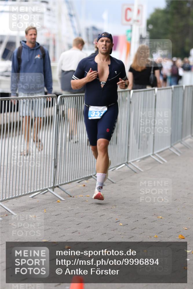 16.08.2026 - KN Förde Triathlon 2026 Antke Förster http://msf.ph/oto/9996894 16.08.2026 12:00:23 Laufen  meine-sportfotos.de