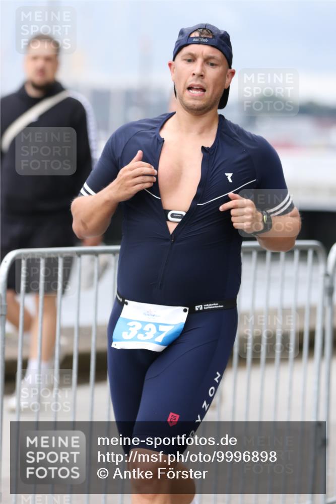 16.08.2026 - KN Förde Triathlon 2026 Antke Förster http://msf.ph/oto/9996898 16.08.2026 12:00:26 Laufen  meine-sportfotos.de