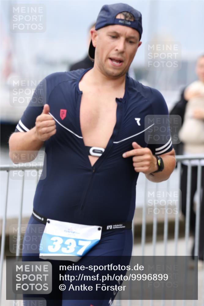 16.08.2026 - KN Förde Triathlon 2026 Antke Förster http://msf.ph/oto/9996899 16.08.2026 12:00:26 Laufen  meine-sportfotos.de