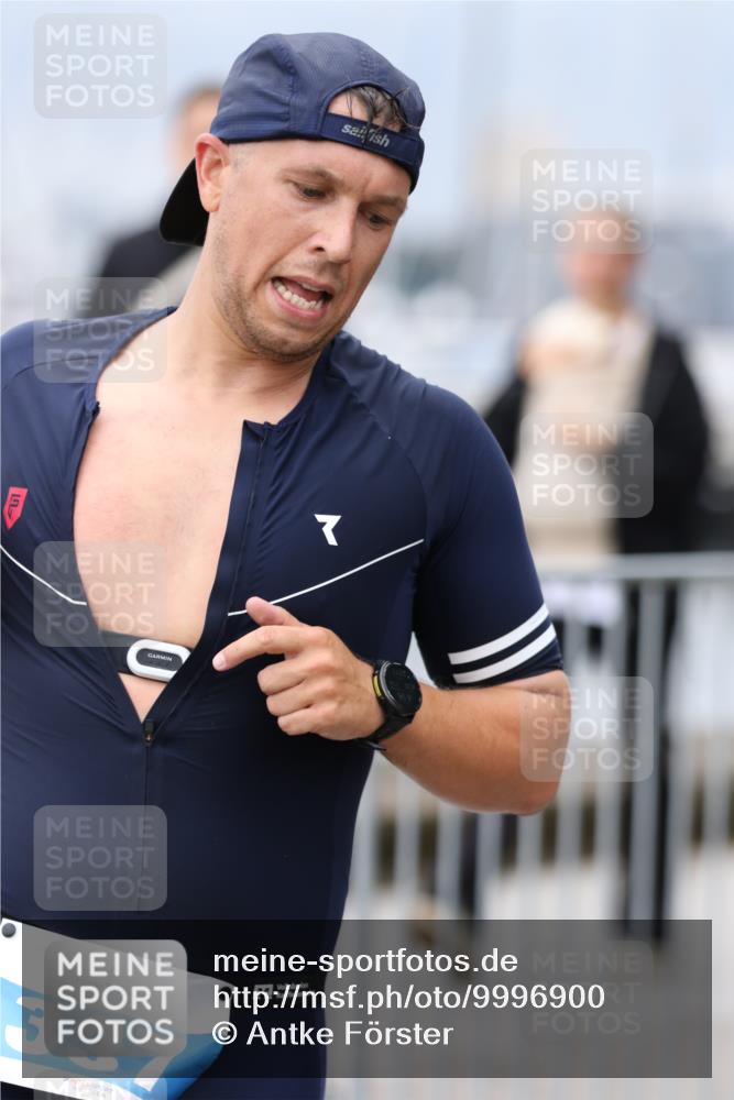 16.08.2026 - KN Förde Triathlon 2026 Antke Förster http://msf.ph/oto/9996900 16.08.2026 12:00:27 Laufen  meine-sportfotos.de