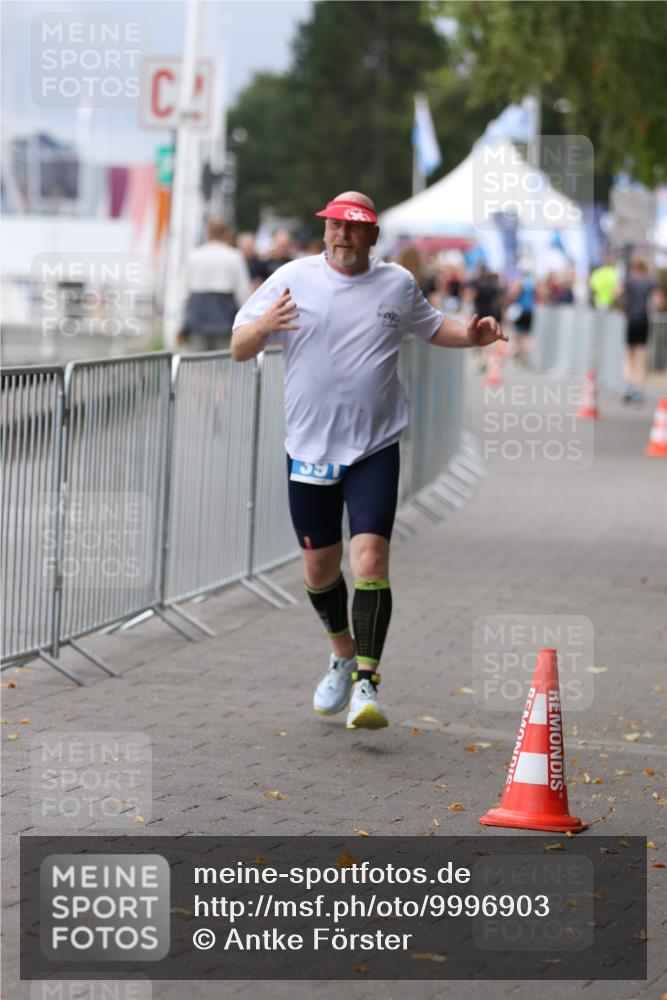 16.08.2026 - KN Förde Triathlon 2026 Antke Förster http://msf.ph/oto/9996903 16.08.2026 12:00:42 Laufen  meine-sportfotos.de