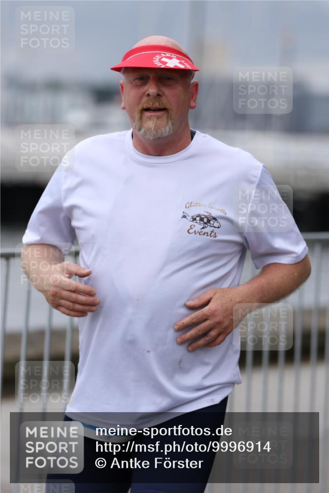 16.08.2026 - KN Förde Triathlon 2026 Antke Förster http://msf.ph/oto/9996914 16.08.2026 12:00:47 Laufen  meine-sportfotos.de