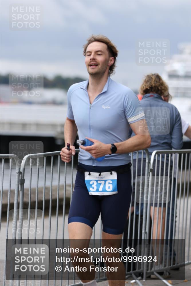 16.08.2026 - KN Förde Triathlon 2026 Antke Förster http://msf.ph/oto/9996924 16.08.2026 12:01:09 Laufen  meine-sportfotos.de