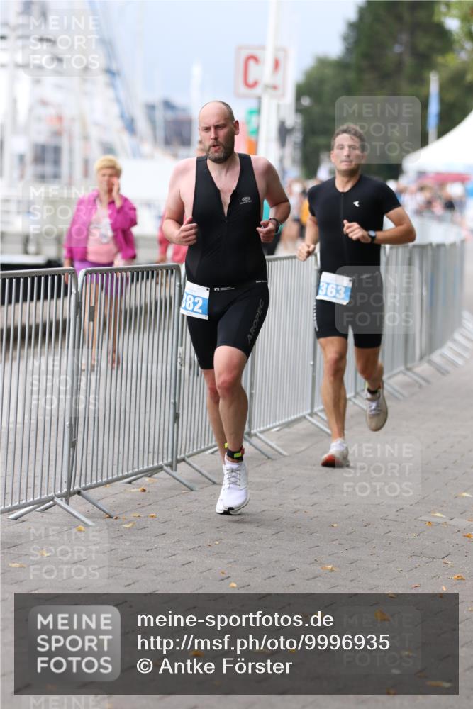 16.08.2026 - KN Förde Triathlon 2026 Antke Förster http://msf.ph/oto/9996935 16.08.2026 12:01:33 Laufen  meine-sportfotos.de