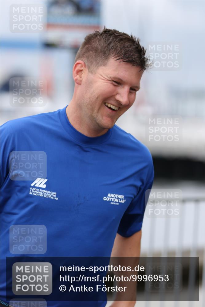 16.08.2026 - KN Förde Triathlon 2026 Antke Förster http://msf.ph/oto/9996953 16.08.2026 12:01:45 Laufen  meine-sportfotos.de