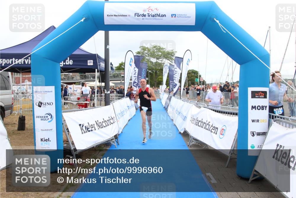 16.08.2026 - KN Förde Triathlon 2026 Markus Tischler http://msf.ph/oto/9996960 16.08.2026 12:02:08 Ziel 325, 325 meine-sportfotos.de