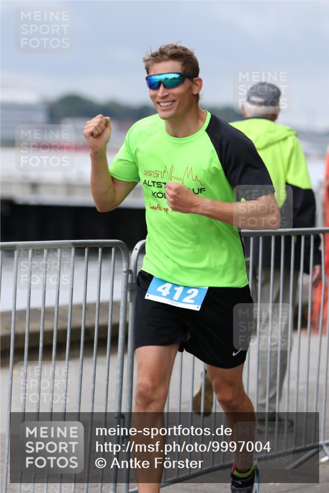 16.08.2026 - KN Förde Triathlon 2026 Antke Förster http://msf.ph/oto/9997004 16.08.2026 12:03:09 Laufen  meine-sportfotos.de