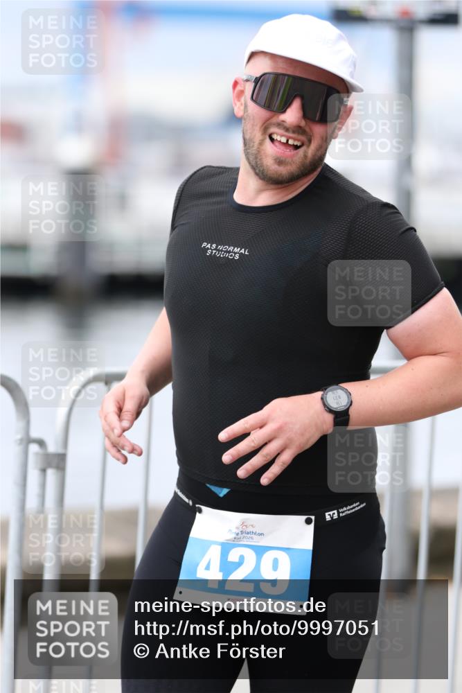 16.08.2026 - KN Förde Triathlon 2026 Antke Förster http://msf.ph/oto/9997051 16.08.2026 12:04:31 Laufen  meine-sportfotos.de