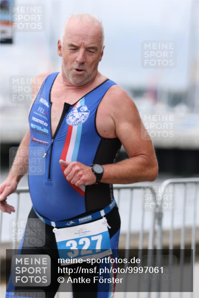 16.08.2026 - KN Förde Triathlon 2026 Antke Förster http://msf.ph/oto/9997061 16.08.2026 12:04:41 Laufen  meine-sportfotos.de