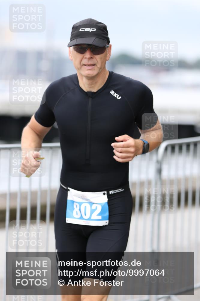 16.08.2026 - KN Förde Triathlon 2026 Antke Förster http://msf.ph/oto/9997064 16.08.2026 12:04:45 Laufen  meine-sportfotos.de