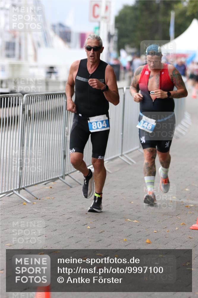 16.08.2026 - KN Förde Triathlon 2026 Antke Förster http://msf.ph/oto/9997100 16.08.2026 12:05:31 Laufen  meine-sportfotos.de