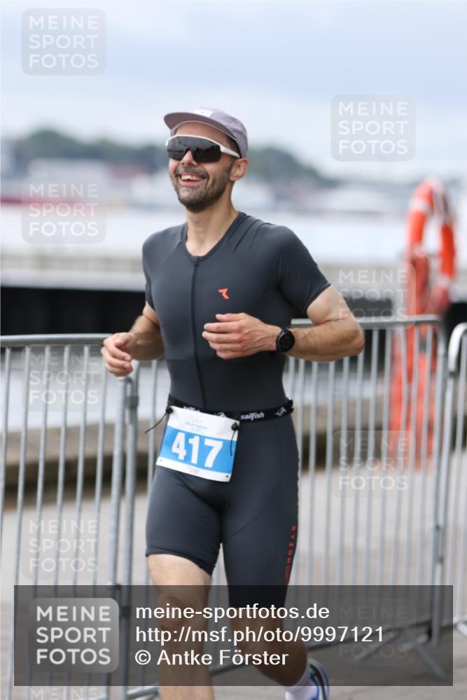 16.08.2026 - KN Förde Triathlon 2026 Antke Förster http://msf.ph/oto/9997121 16.08.2026 12:06:00 Laufen  meine-sportfotos.de