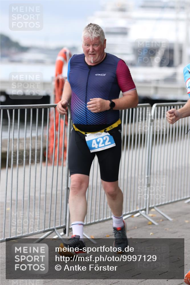 16.08.2026 - KN Förde Triathlon 2026 Antke Förster http://msf.ph/oto/9997129 16.08.2026 12:06:07 Laufen  meine-sportfotos.de
