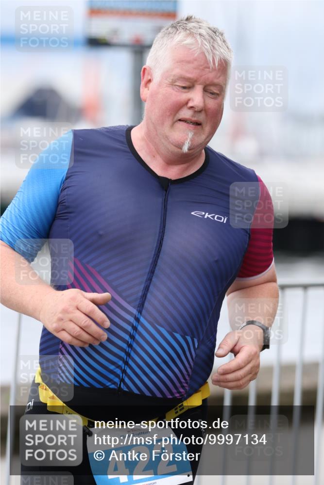 16.08.2026 - KN Förde Triathlon 2026 Antke Förster http://msf.ph/oto/9997134 16.08.2026 12:06:10 Laufen  meine-sportfotos.de