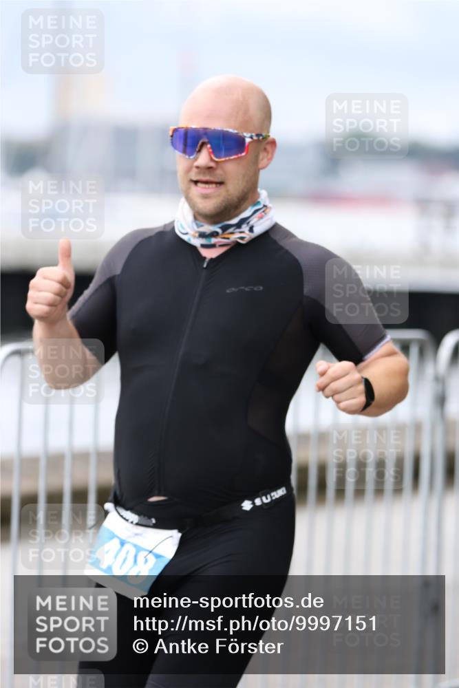 16.08.2026 - KN Förde Triathlon 2026 Antke Förster http://msf.ph/oto/9997151 16.08.2026 12:06:29 Laufen  meine-sportfotos.de