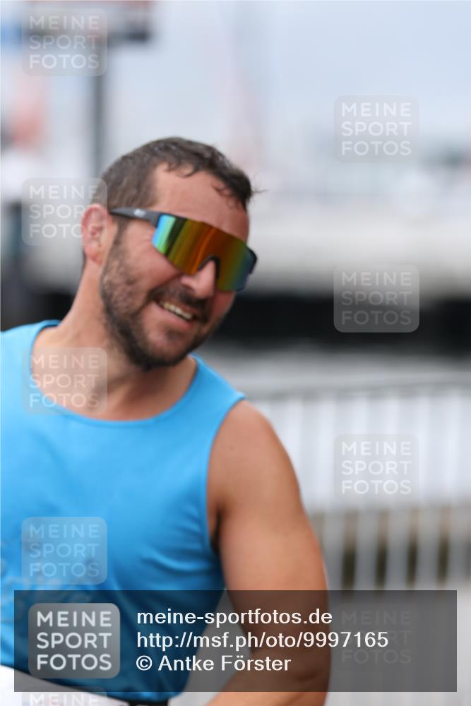 16.08.2026 - KN Förde Triathlon 2026 Antke Förster http://msf.ph/oto/9997165 16.08.2026 12:06:42 Laufen  meine-sportfotos.de