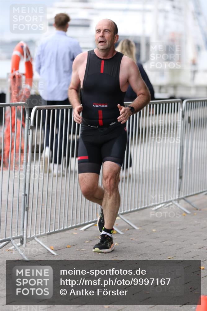 16.08.2026 - KN Förde Triathlon 2026 Antke Förster http://msf.ph/oto/9997167 16.08.2026 12:06:46 Laufen  meine-sportfotos.de