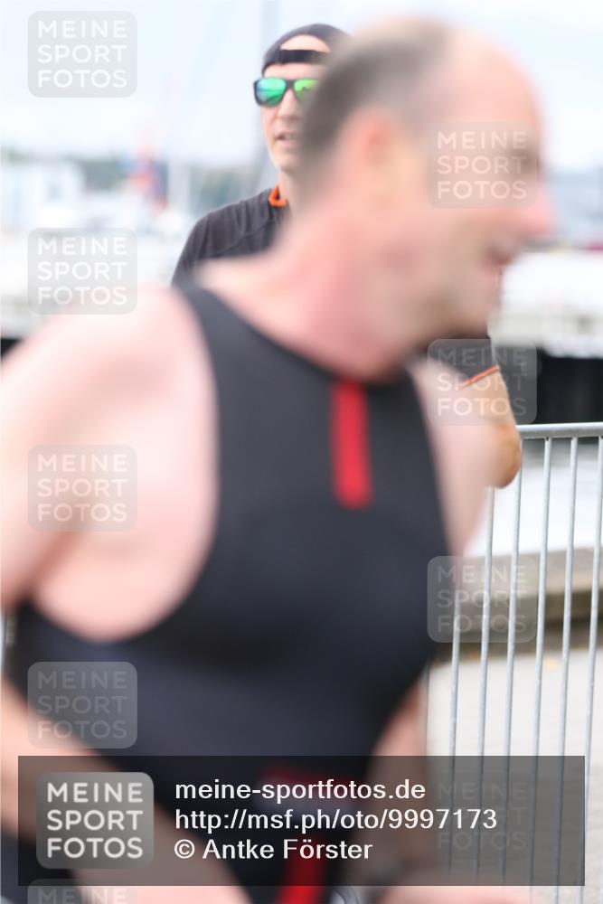 16.08.2026 - KN Förde Triathlon 2026 Antke Förster http://msf.ph/oto/9997173 16.08.2026 12:06:49 Laufen  meine-sportfotos.de