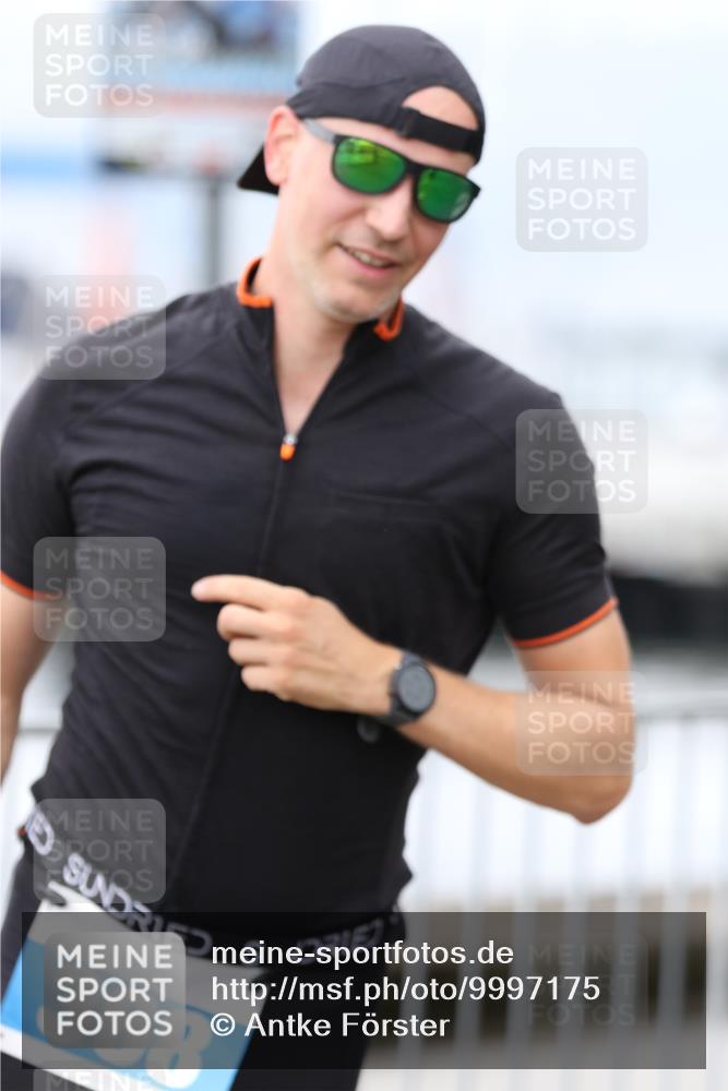 16.08.2026 - KN Förde Triathlon 2026 Antke Förster http://msf.ph/oto/9997175 16.08.2026 12:06:50 Laufen  meine-sportfotos.de
