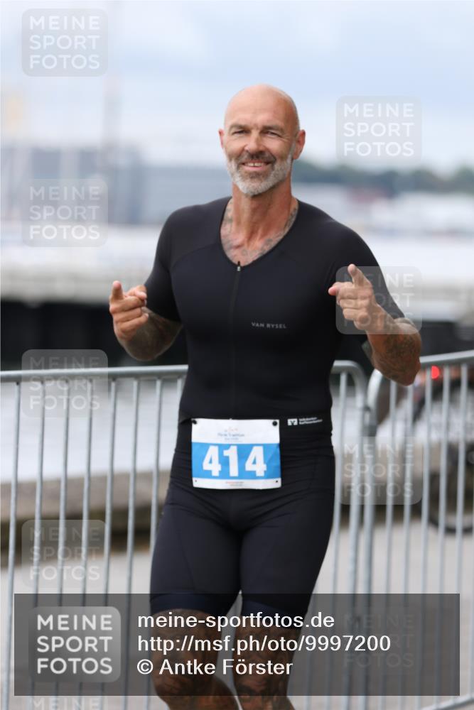 16.08.2026 - KN Förde Triathlon 2026 Antke Förster http://msf.ph/oto/9997200 16.08.2026 12:07:22 Laufen  meine-sportfotos.de