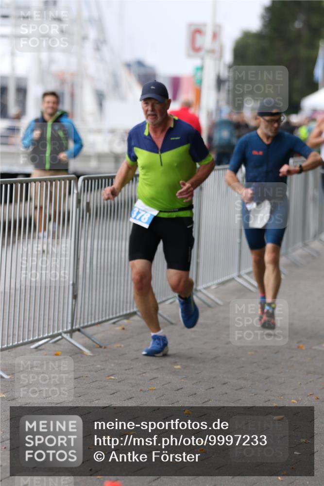 16.08.2026 - KN Förde Triathlon 2026 Antke Förster http://msf.ph/oto/9997233 16.08.2026 12:08:00 Laufen  meine-sportfotos.de